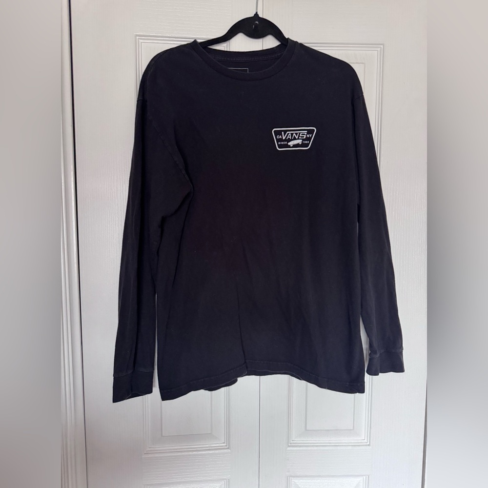 Men’s Vans Classic Fit Long Sleeve Tee size Medium